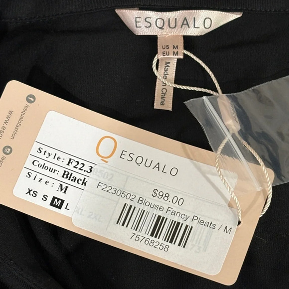 Esqualo Fancy Pleats Blouse NWT - Picture 3 of 4